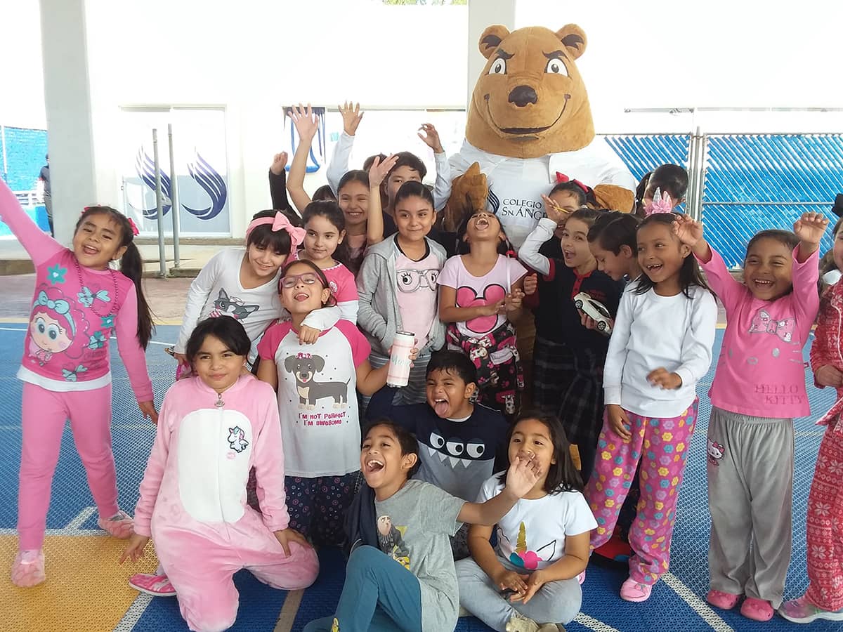 Pijamas Day y Dia Reyes